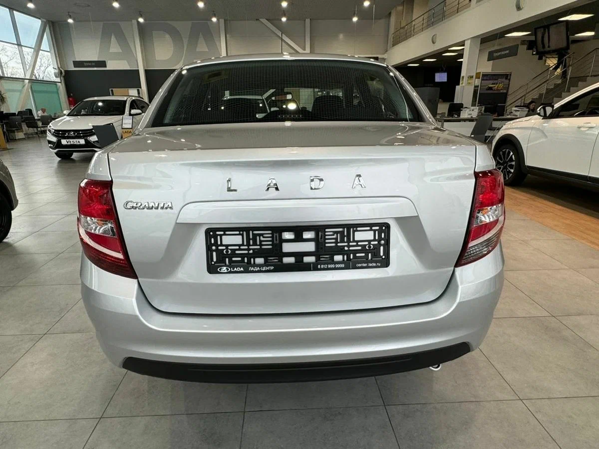 Lada Granta Седан в Москва - еще фото