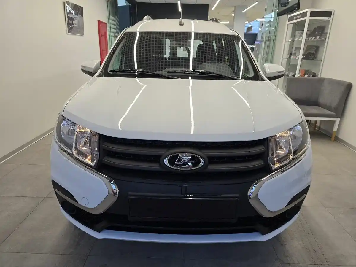 Lada Largus CNG в Москва - еще фото